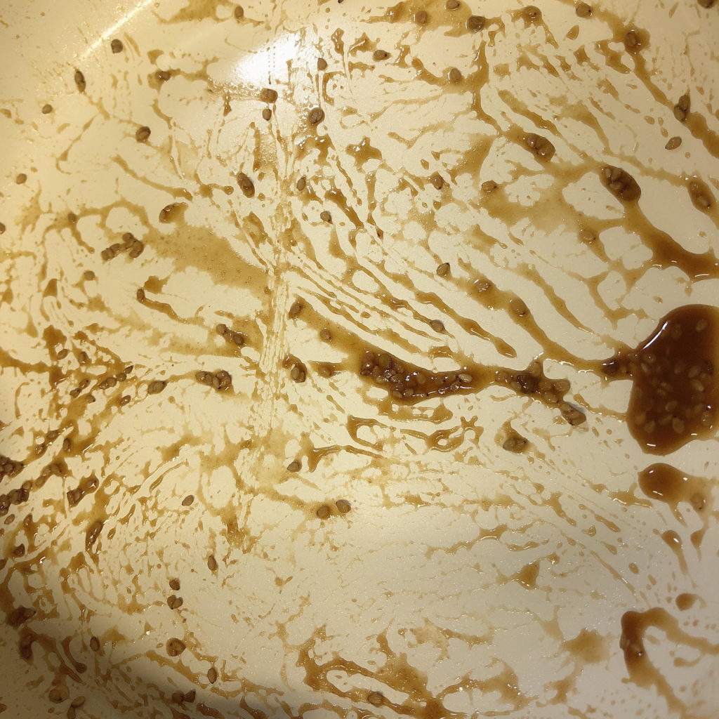 アイリスオーヤマのセラミックカラーパン使用感レビュー